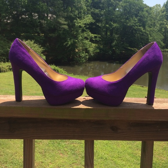Mossimo Supply Co. Purple Suede Heels size 8 1/2