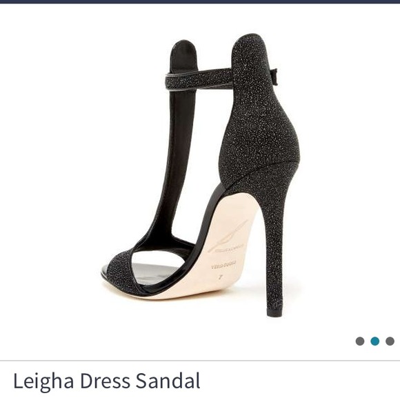 ๐HP๐B Brian Atwood Leigha T-Strap sandal๐ - Picture 2 of 3