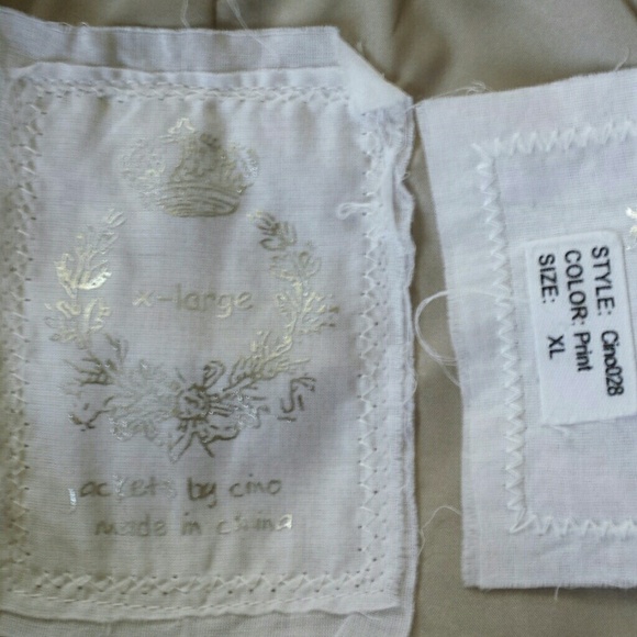 SOLD in Cindy's Bundle!   Cino jacket - Picture 4 of 4