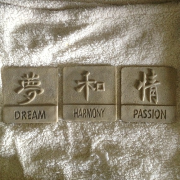 Chinese wall art symbols