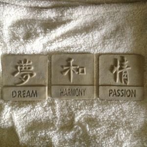 Chinese wall art symbols