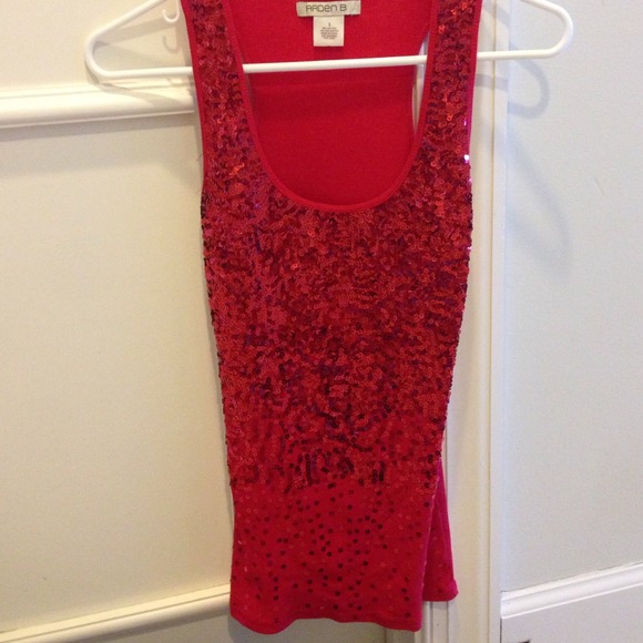 NWOT Red sequin top