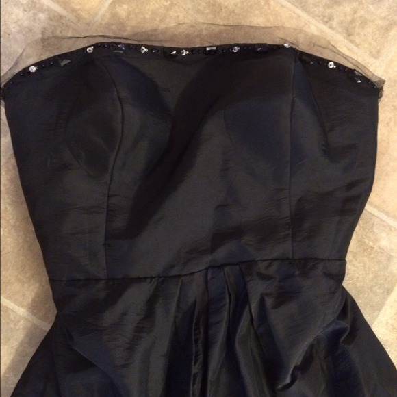 Black strapless formal dress, Knee length