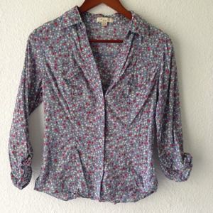REDUCED!! Grey/Blue Top with Floral Print