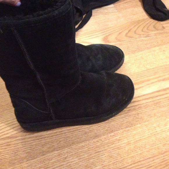 Black bearpaw size 8