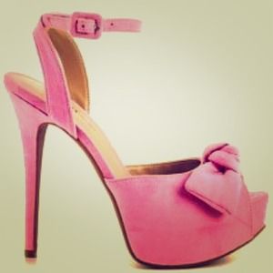 Pink bow just fab pumps 💗🎀 brand new in box xo