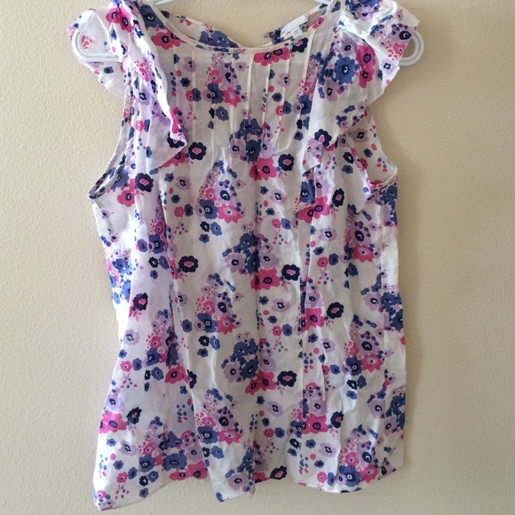 Floral top