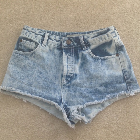 High waisted jean shorts