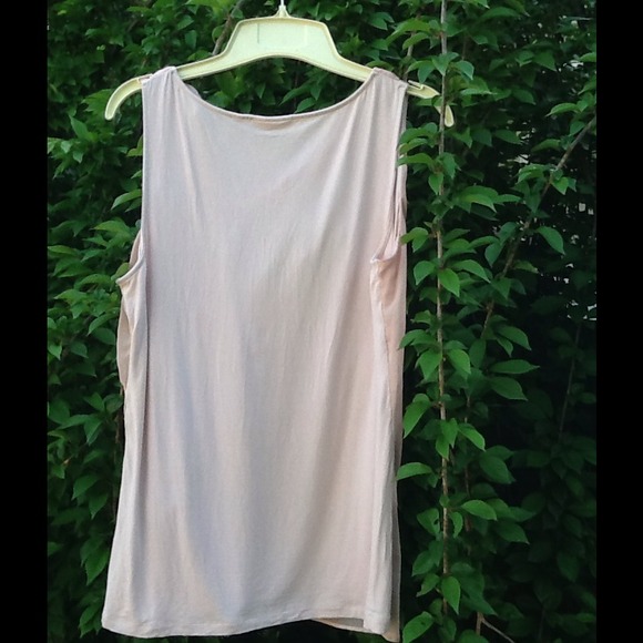 PRETTY IN PINK SLEEVELESS BLOUSE - Picture 2 of 3