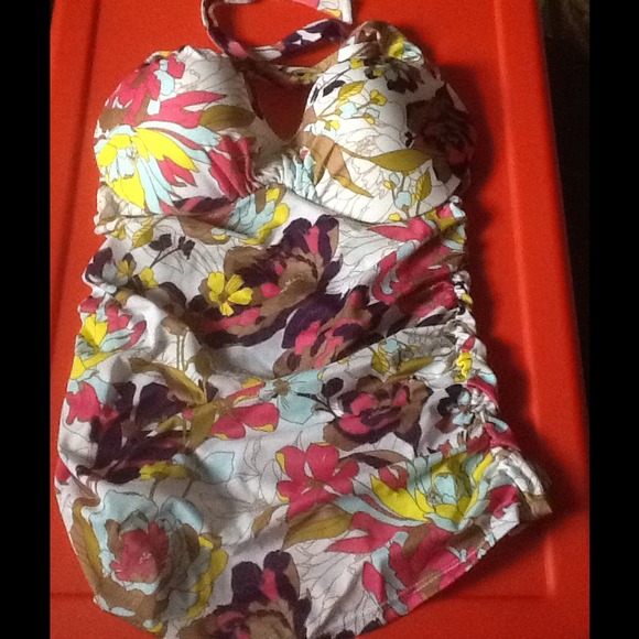 🎁 VS Forever Sexy Unforgettable Tankini 👙 - Picture 2 of 4