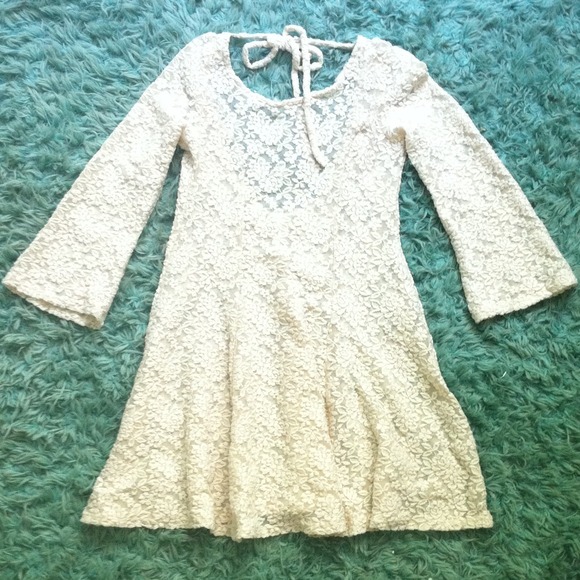 Lace dress