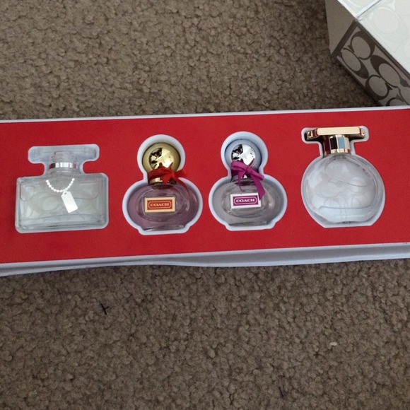 Coach perfume set
