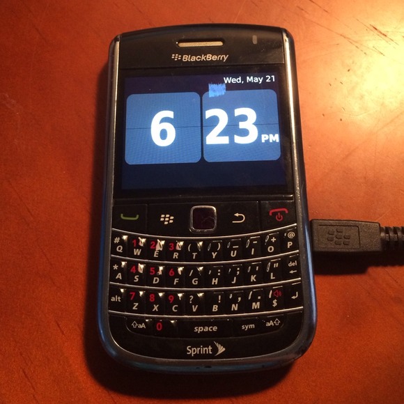 SOLD!! Blackberry Bold with Charging Dock
