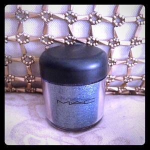 SOLD in Bundle - MAC Pigment in Steel Blue