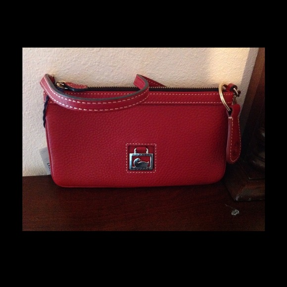 Dooney & Bourke purse