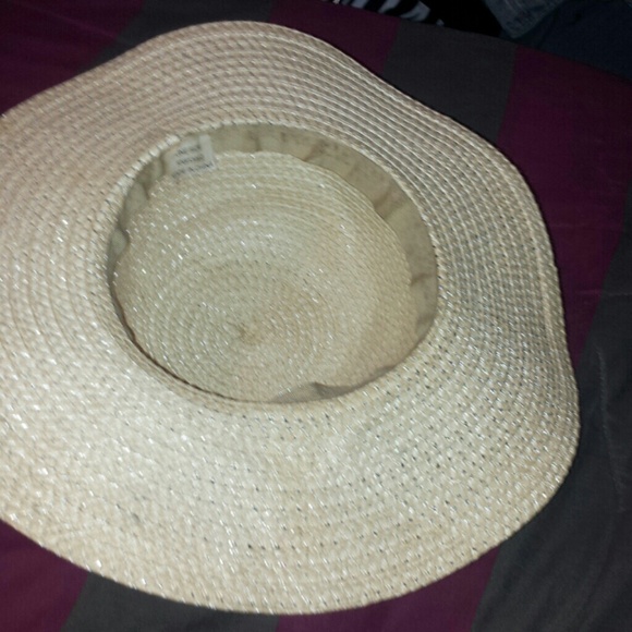 Sun hat - Picture 2 of 3