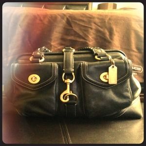 *Authentic*Coach Black Leather Purse