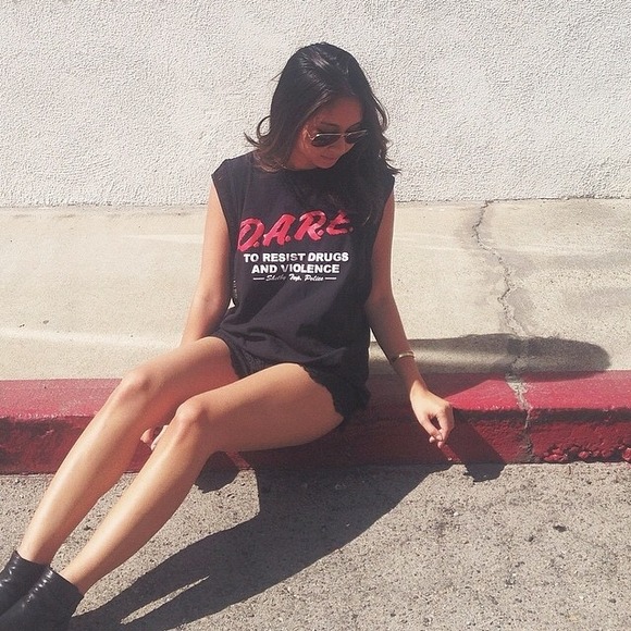Forever 21 Tops - D.A.R.E Crop Tee