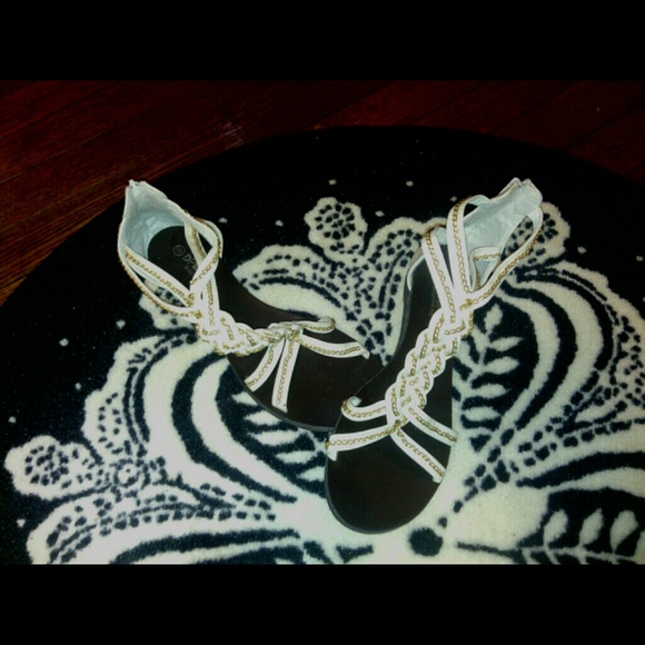 Shoes - Picture 2 of 2