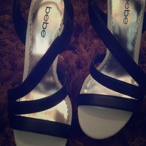 BEBE black and white strappy  heels