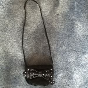 ✨Super cute studded bow bag // NWOT //✨