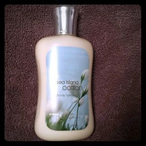 Bath & Body Works Lotion
