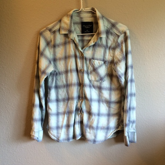 American Eagle Outfitters Tops - ❌Bundled❌ American Eagle Flannel