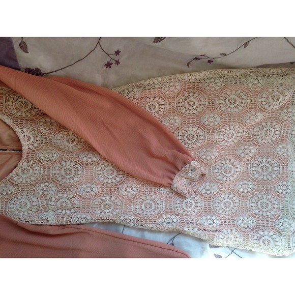 ♡ Long Sleeve Peach Crochet Dress ♡