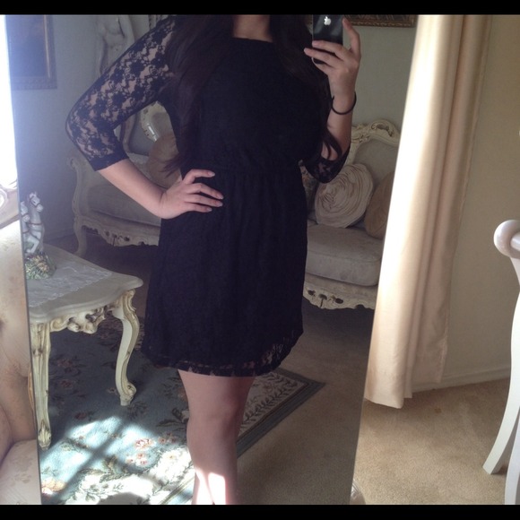 Black lace dress