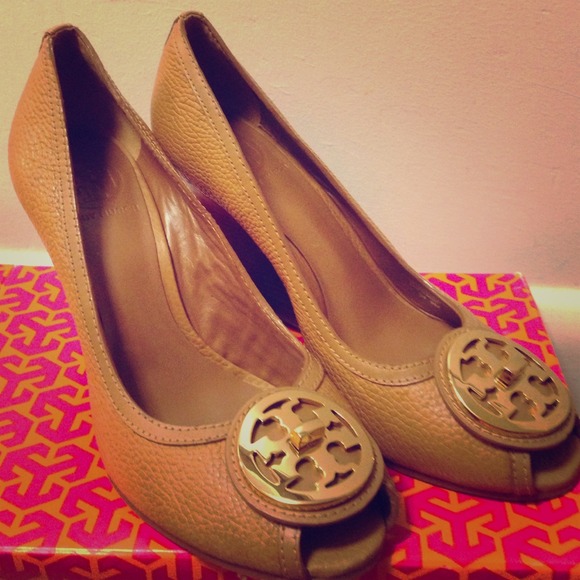 tory burch open toe wedges