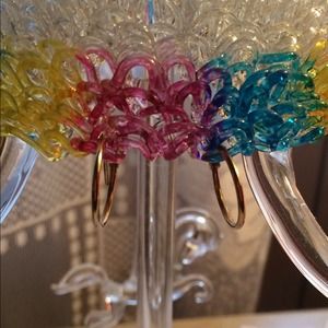 10 KT Yellow Gold Hoop Earrings!🎀