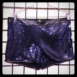 H & M Sequence Hot Shorts (size: Large) Navy Blue