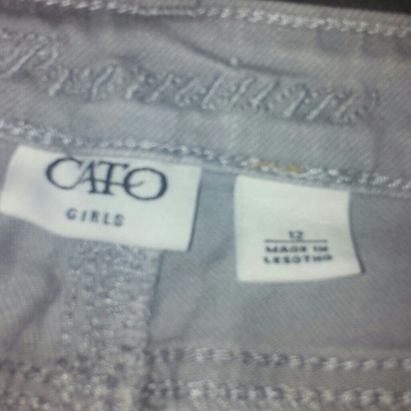 Grey summer shorts - Picture 3 of 3