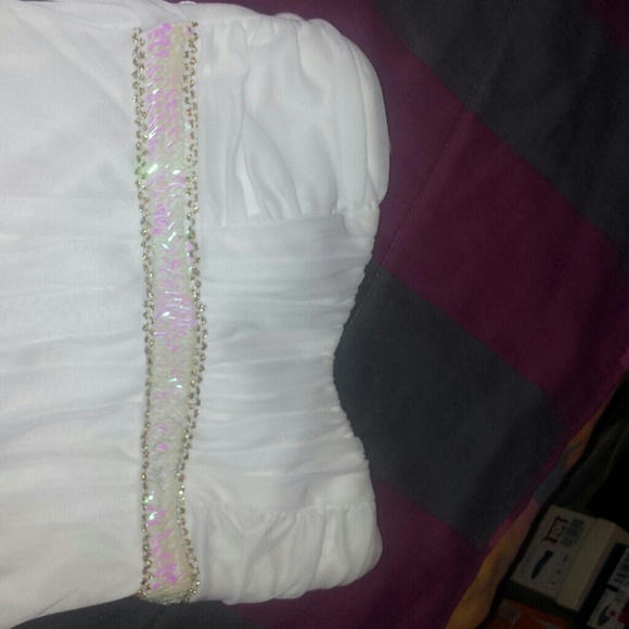 Dress - Picture 2 of 4