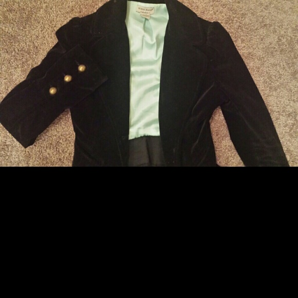 Blazer - Picture 3 of 3