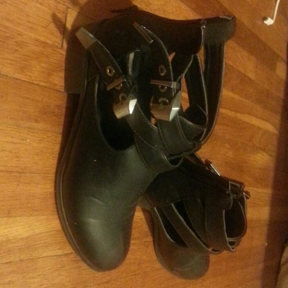 Cut Out Booties