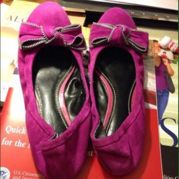 Purple flat - Picture 3 of 3