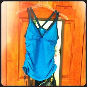 Swim top/ exercise top