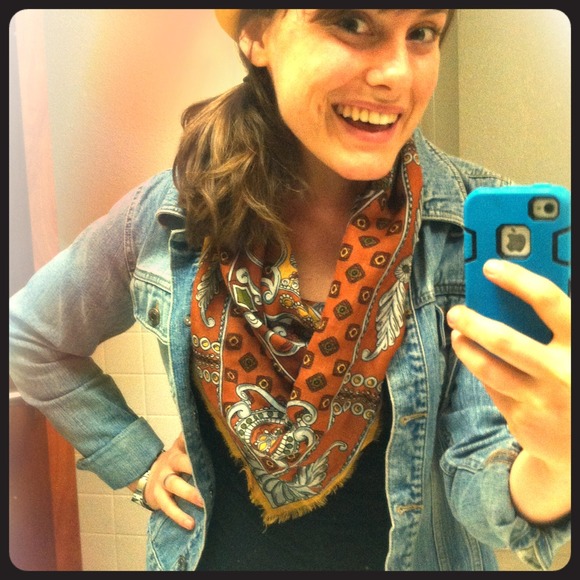 Super Cute Scarf!