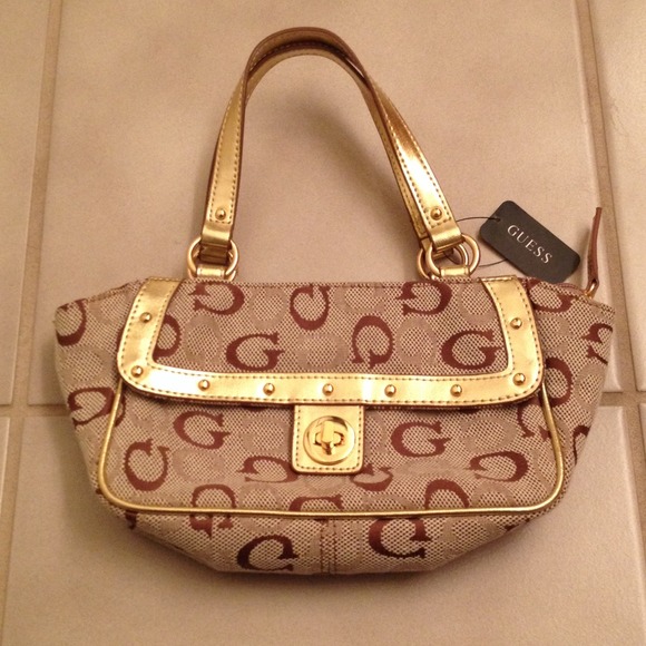 Small Guess Purse
