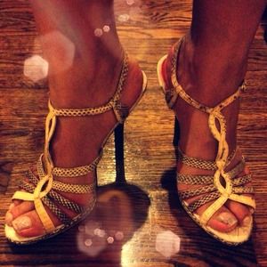 Authentic Guess sandals