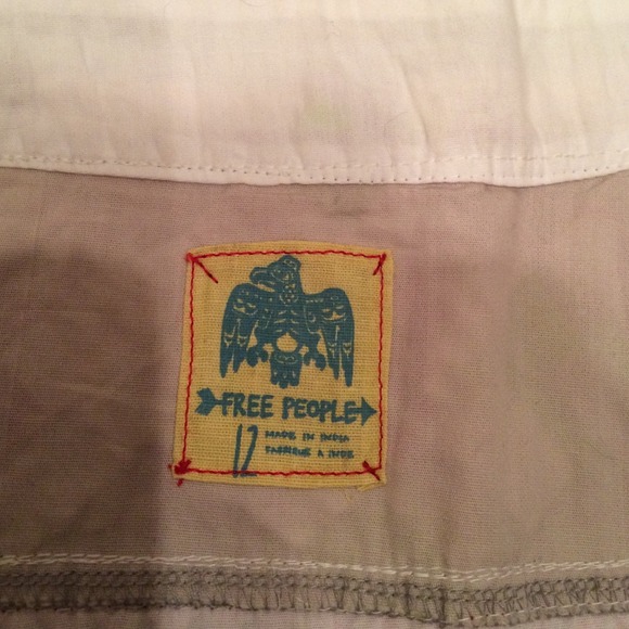 📫TRADED Free People mini skirt - Picture 2 of 4