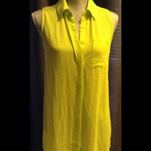 🚫DONATED🚫 NEW SLEEVELESS LONG TOP