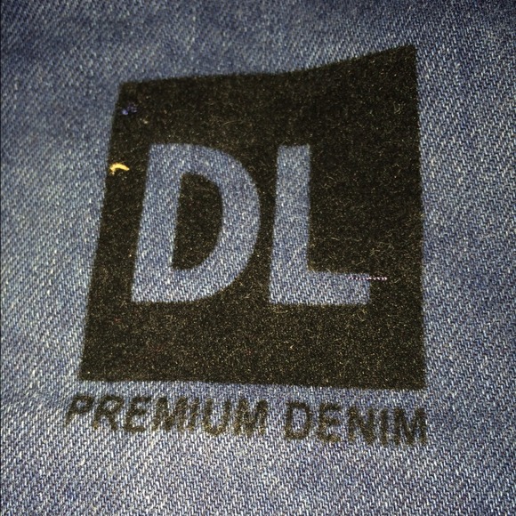 NEW DL1961 Cosmetics Case - Picture 2 of 3