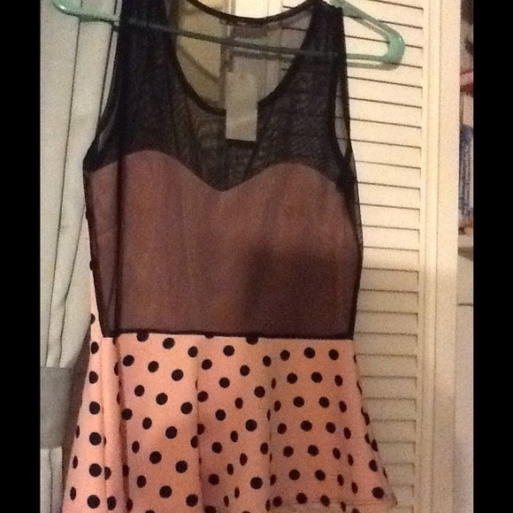 💖HP 7/23💖Arden B Pink and Black Peplum Top - Picture 3 of 4