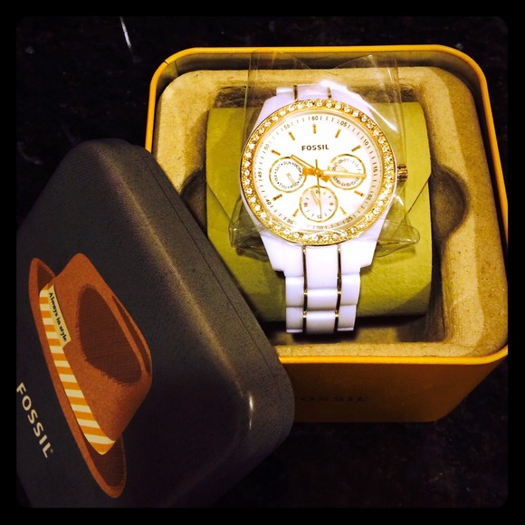 NWT Fossil Women's Watch!!
