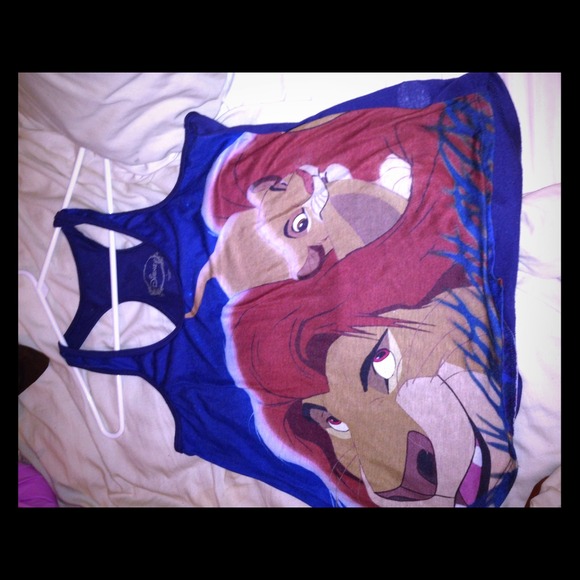 Lion king disney hottopic tank top