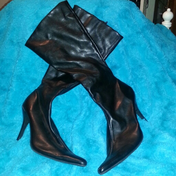 Steve Madden knee high boots