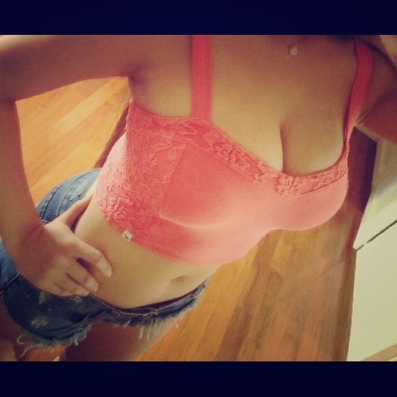 Hollister Sexy Lace Crop Top