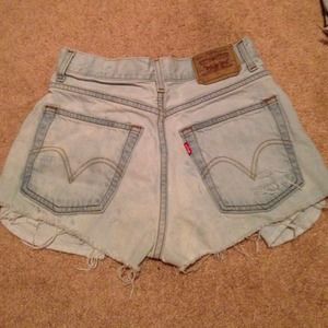 BUNDLE 3 pairs of highwaisted cut offs